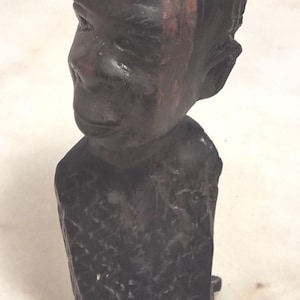 Vintage African Handcrafted Wood Bust Figurine Statue