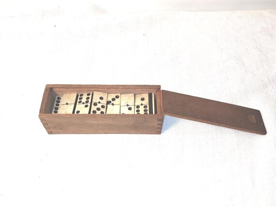 Jeu De Dominos Miniature Ancien, Os (?), Complet Avec Boîte En Bois, XIXe, France