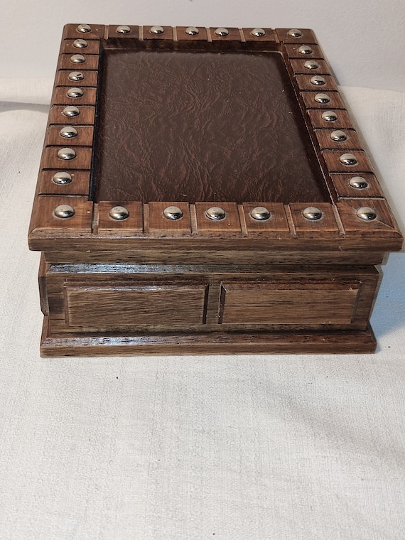 Vintage wooden jewelry box/case,trinket box,jewlr… - image 8