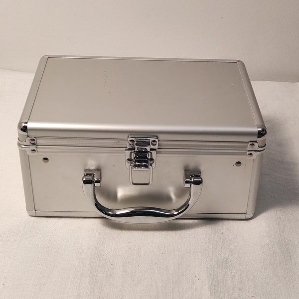 Small portable aluminum case/box, women travel makeup/jewelry case/box, medicine case, storage case,transport box, metal box,gift