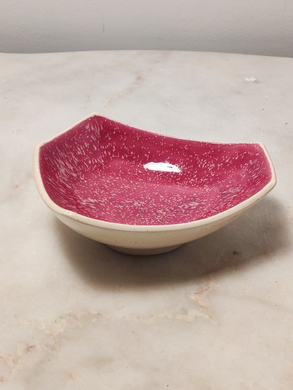 Vintage handmade polygon pink pottery or ceramic … - image 1