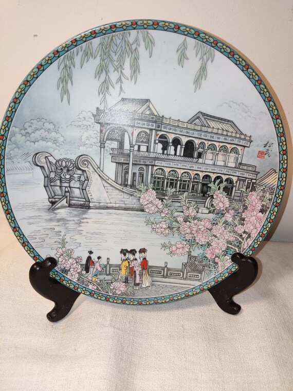 中国風女性絵柄の陶磁器皿、紅楼夢シリーズ、景徳鎮 B9837929