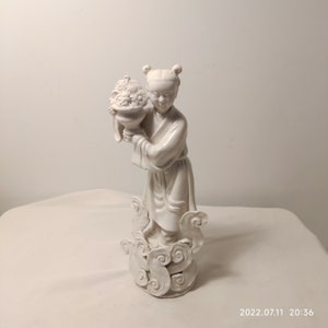 Vintage chinesische Export Blanc de Chine Keramikfigur - Dehua Porzellan Statue Sammlerstück Wohnkultur