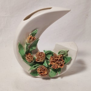 Vintage Porcelain Ikebana Vase with 3D Floral Design - Unique Home Decor Art Piece for Collectors