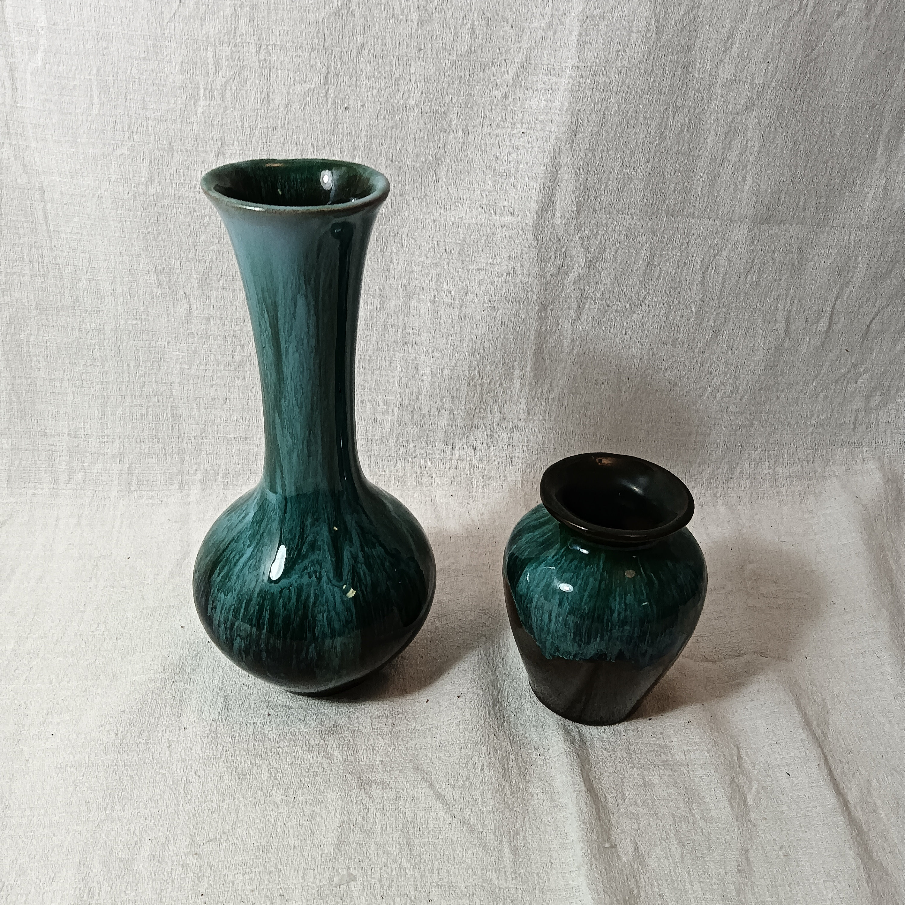 Blue Mountain Pottery Vase (GEC) Blue Mountain Pottery Vase (GEC)