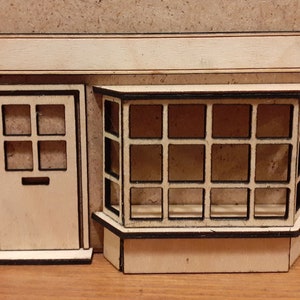 Dolls House, Diorama, Book Nook Blank Shop Front with Bay Window, Door and Shop Sign. Miniature 1:48 Scale Kit.