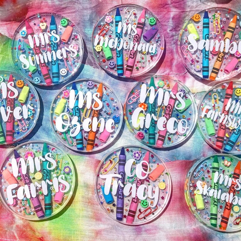 Personalized Teacher Gift - 60+ Gift Ideas for 2025