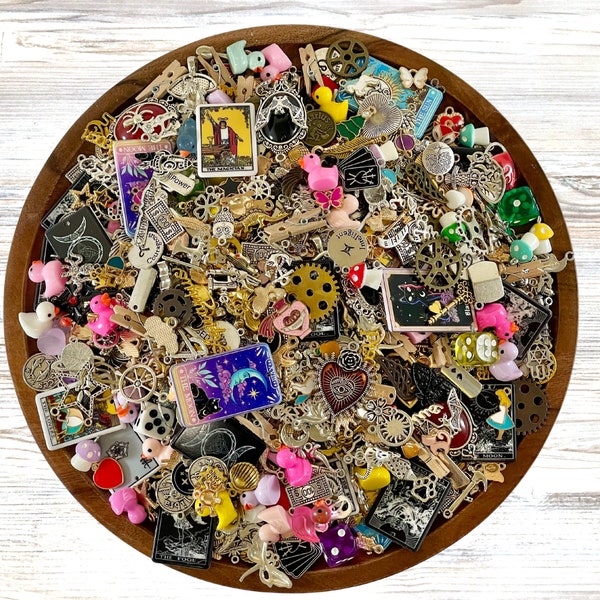 Charm Casting Kit: Mystery Charm Scoop, Divination Tools