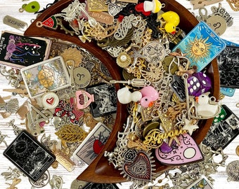 Divination Charms, Charm Kit, Charm Casting, Mystery Scoop