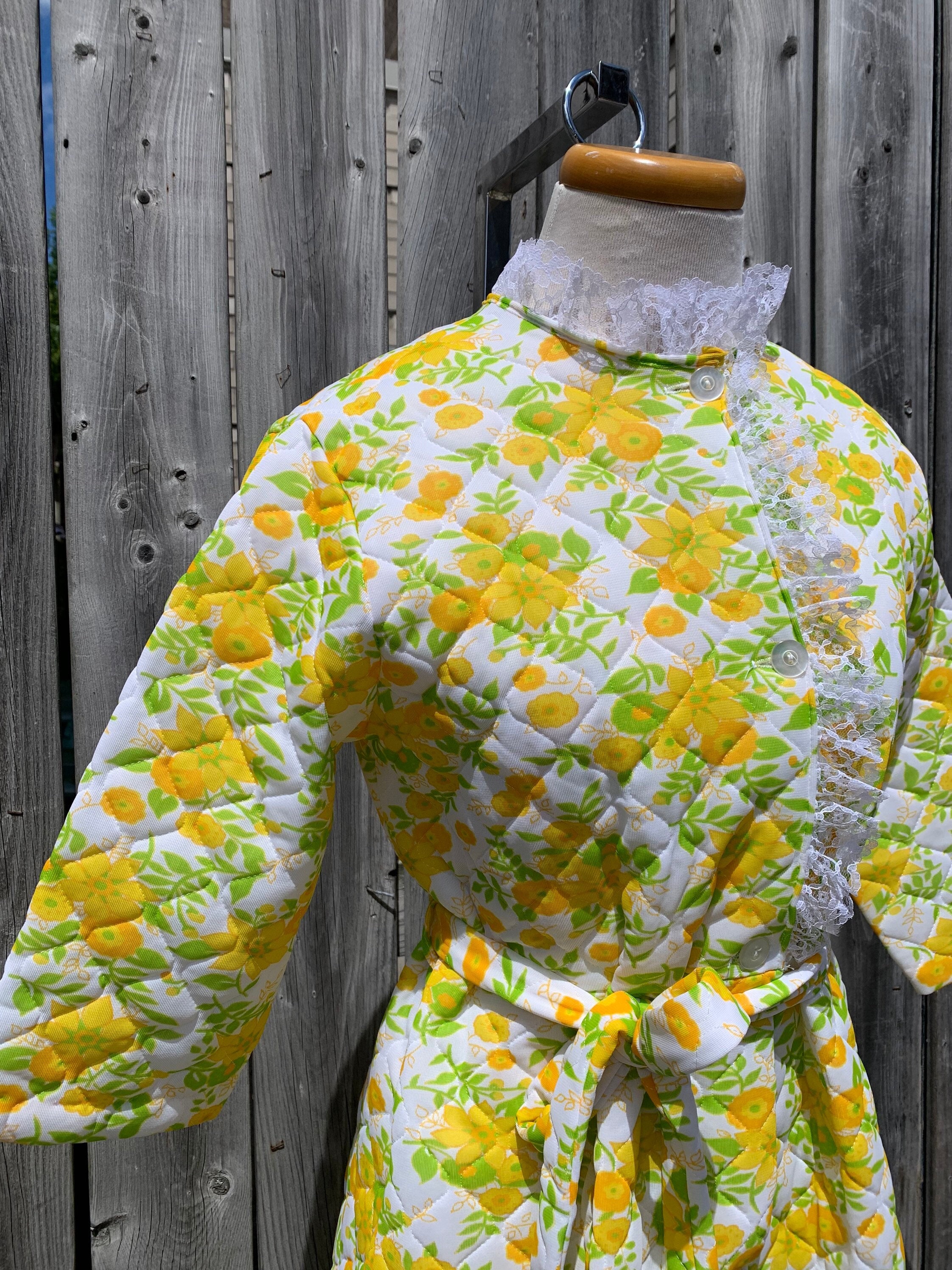 1960s quilted housecoat Clearance