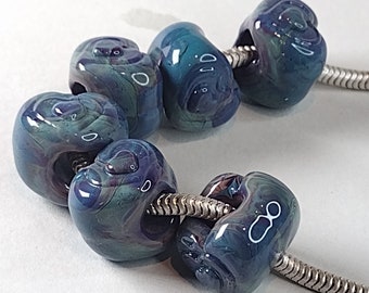 Big hole heart charm beads purple and blue - 5mm hole -  letter box gift - lampwork glass beads for charm bracelets, shoe laces, braids