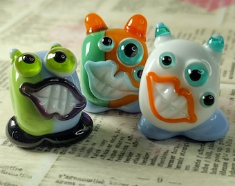 Little monster beads with adorable feet - letter box gift - handmade glass bead - lampwork - cute fun monster - handmade gift