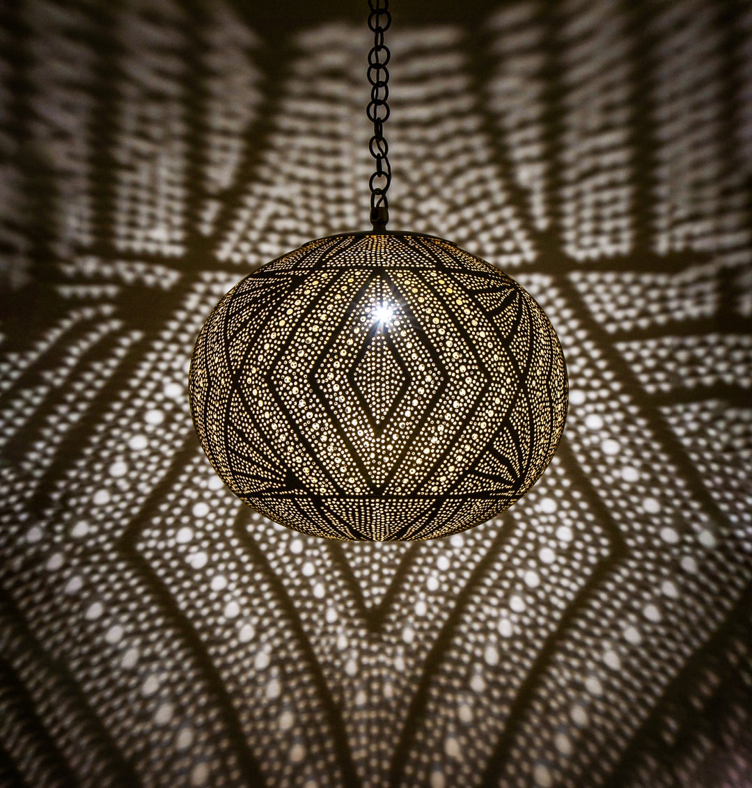 Moroccan Pendant Lamp in Antique Brass and Crystal, Moroccan