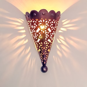 Moroccan Brass wall sconce, Traditionel wall sconce 100% handmade Moroccan lighting, Art Decor Light wall sconce,Boho Brass wall sconce