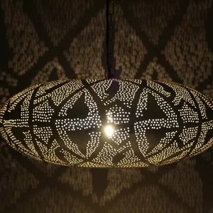 Moroccan hanging chandelier, Pendant light, brass pendant light, Moroccan Brass Pendant Light, Moroccan Light Fixtures, moroccan lantern
