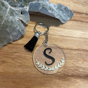 Custom Keychain | Personalized Keychain | Acrylic Keychain | Initial Keychain | Round Keychain | Gift | Bridesmaid Gift | Birthday Gift