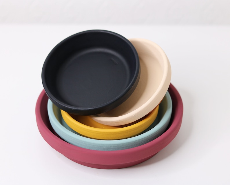 Customisable terracotta saucer for plant pots image 2