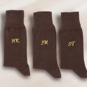Embroidered Groomsmen Socks, Groomsmen Gifts for Wedding, Personalized Groomsman Socks, Groomsmen Proposal Gifts, Mens Custom Monogram Socks