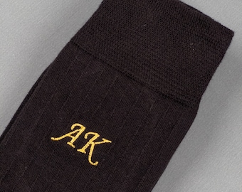 Groomsmen Socks Personalized , Groomsmen Proposal Gifts, Wedding Groomsmen gifts personalized , Custom Embroidered socks for men