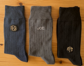 Personalized Groomsmen Gift Socks , Embroidered Wedding Socks for Farther of the Bride , Stitch Custom Socks for Dad , Gift for Him