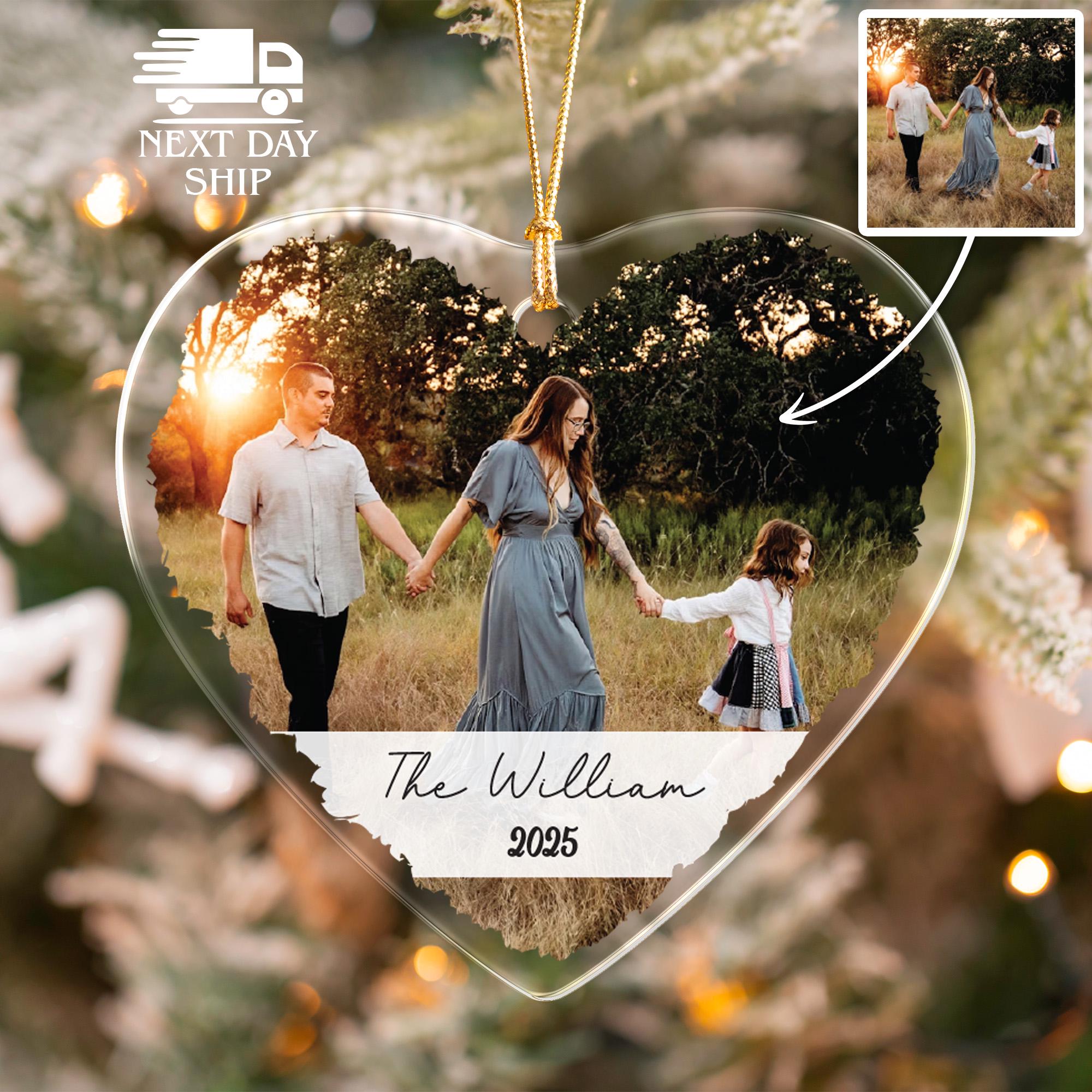 Family Portrait Heart Ornament, Custom Christmas Ornament, Personalized Photo Ornament, Christmas Gift, Gift For Relatives, Gift For Family