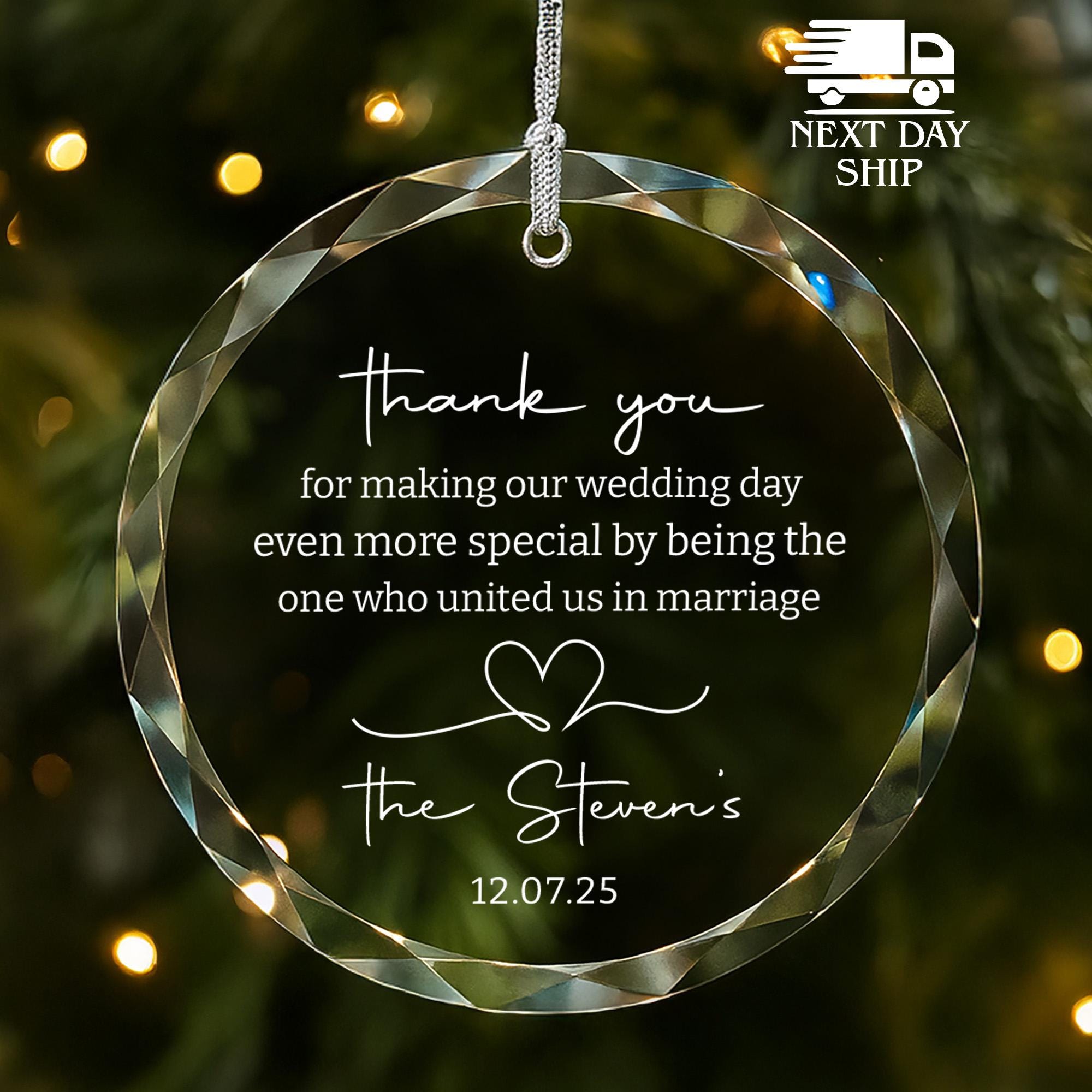 Personalized Wedding Officiant Gift, Custom Thank You Keepsake from Couple, Pastor Minister Ornament, A Grateful Tribute, Christmas Gifts