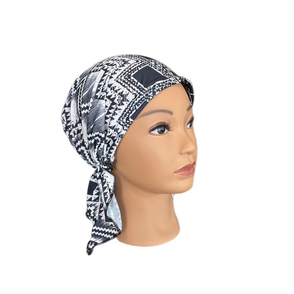 tying scarves for cancer patients