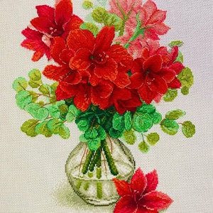 Punto de cruz terminado Amarilis