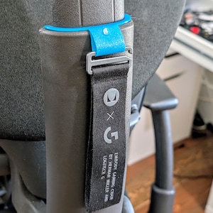 Herman Miller Verkörpere die Logitech Gaming Edition Atlas Kopfstütze Tag Lanyard Aufhänger / Head Wackel Lösung Adapter