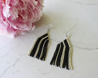 Handwoven Beaded Fringe Earrings. Seed beads. Loom-free. Beaded jewelry. Handmade. Lightweight earrings.