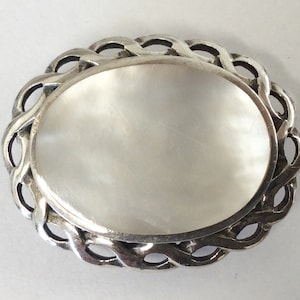 Vintage Sterling Silber & Perlmutt Keltischer Knoten Brosche von Kit Heath Circa 1990
