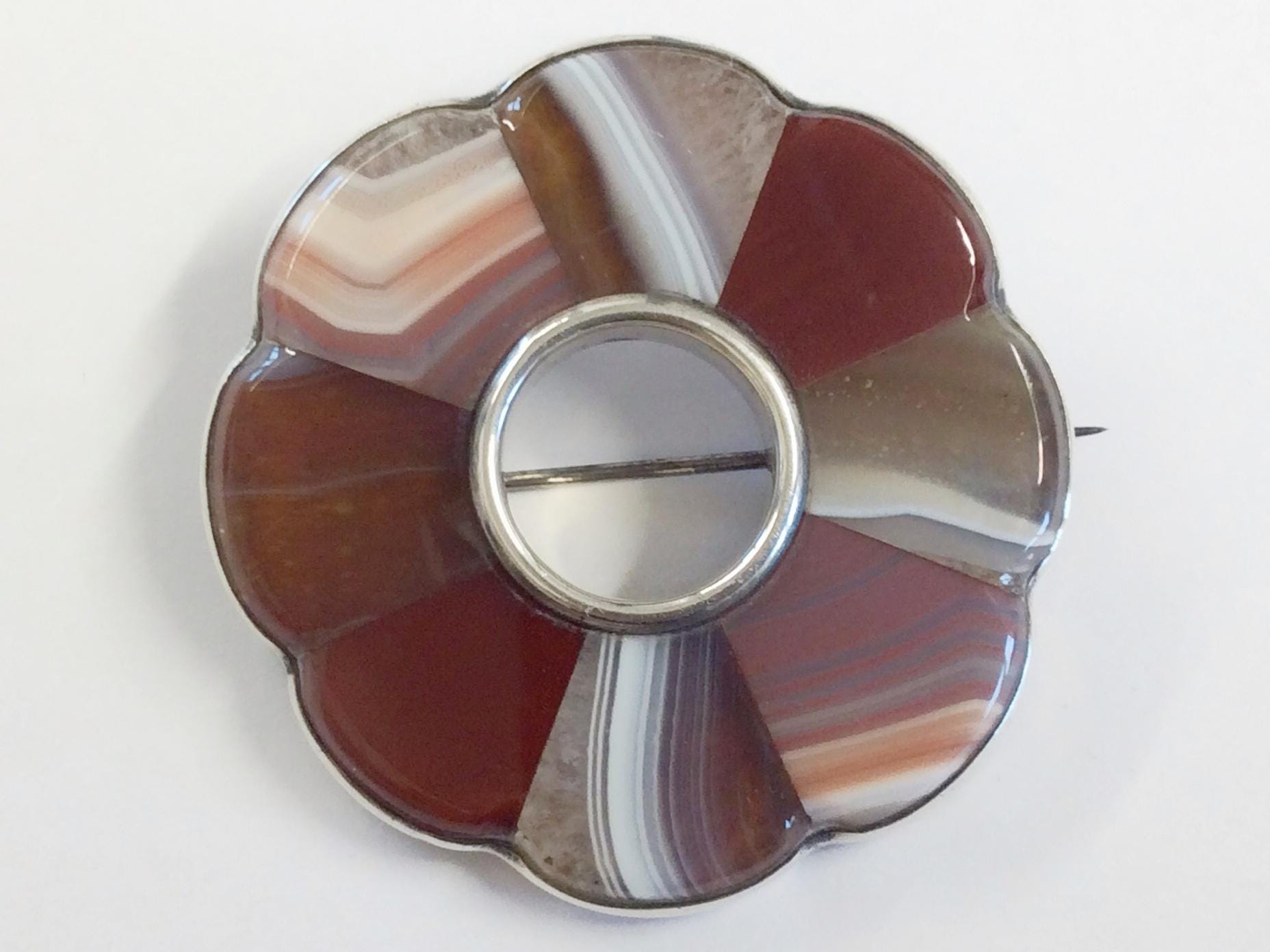 Bijoux Touareg Ethniques Bague en Argent et Agate Rouge 05 Navette Croix