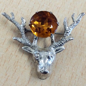 Vintage Sterling Silver & Citrine Glass Scottish Stags Head Brooch Pin Circa 1950