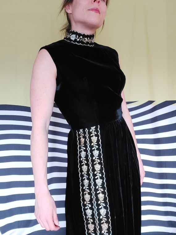 70's Black Velvet Cheongsam Collar Maxi