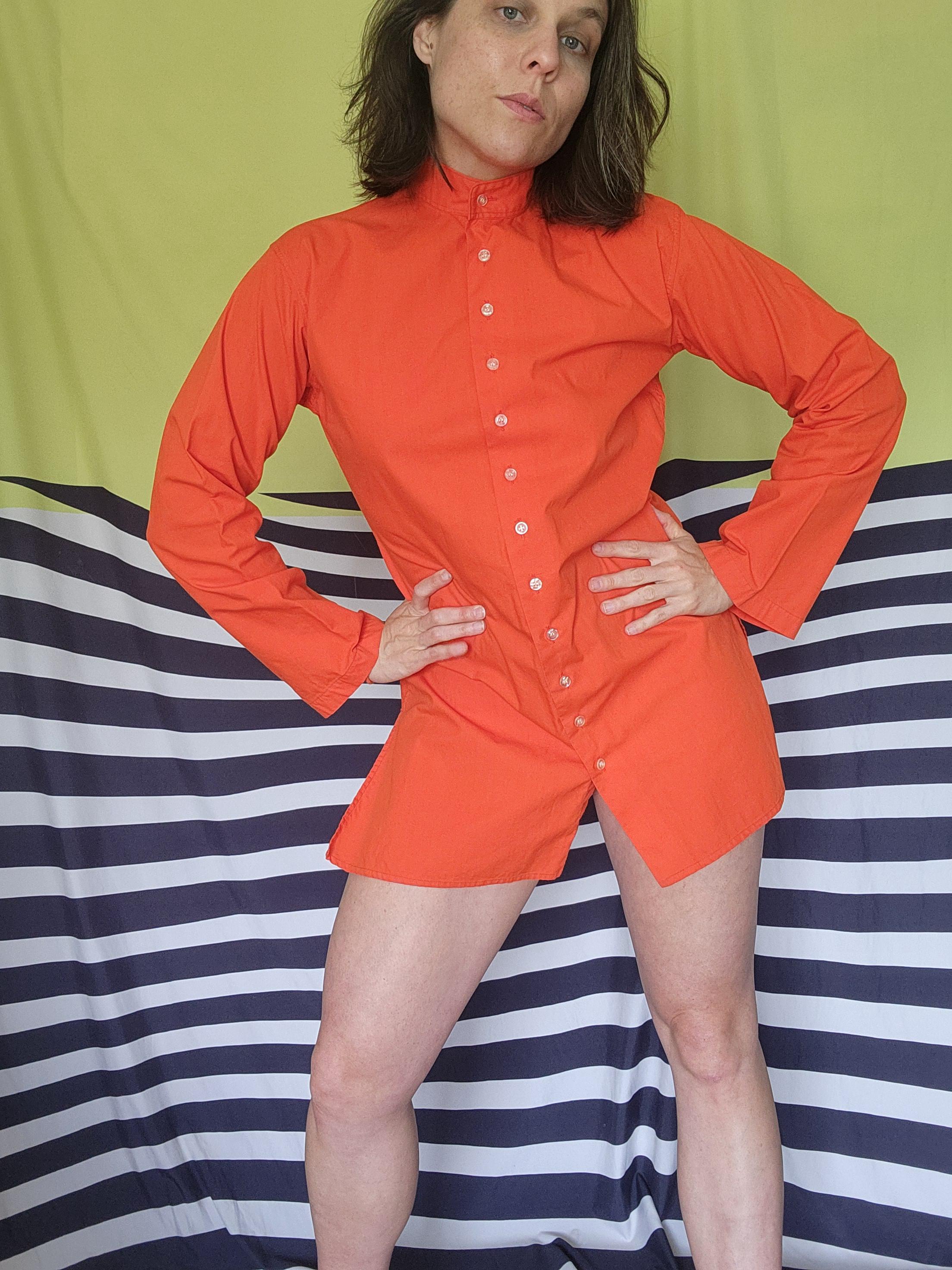 felicity shagwell orange dress Felicity Shagwell