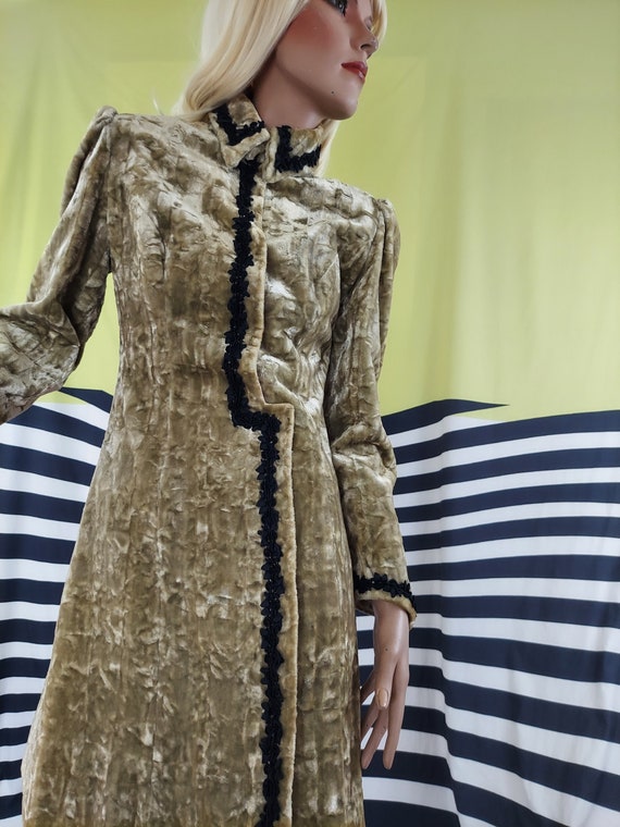 70's Young Edwardian Crushed Velvet Mini Dress Co… - image 1