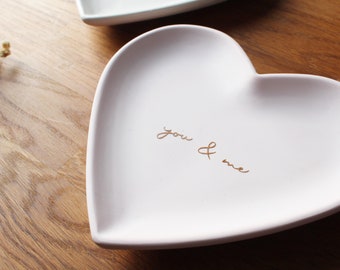 Personalized ring dish, ring pillow, jewelry dish, heart shape initials & wedding gift personalized, wedding souvenir