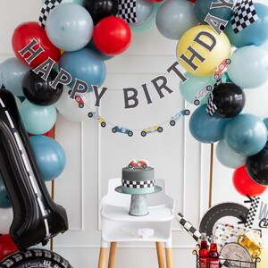 Set di striscioni di buon compleanno, miglia all'ora, corridore, corse, MIL1002, My Mind's Eye, 2 striscioni