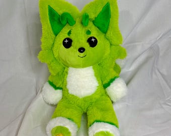 Harige vossenknuffel van Kemonokinz: Alien Goth-knuffel