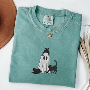 Comfort Colors® Embroidered Ghost Shirt, Embroidered Halloween Crewneck, Ghost Cat, Embroidered Comfort Colors, Black Cat Halloween