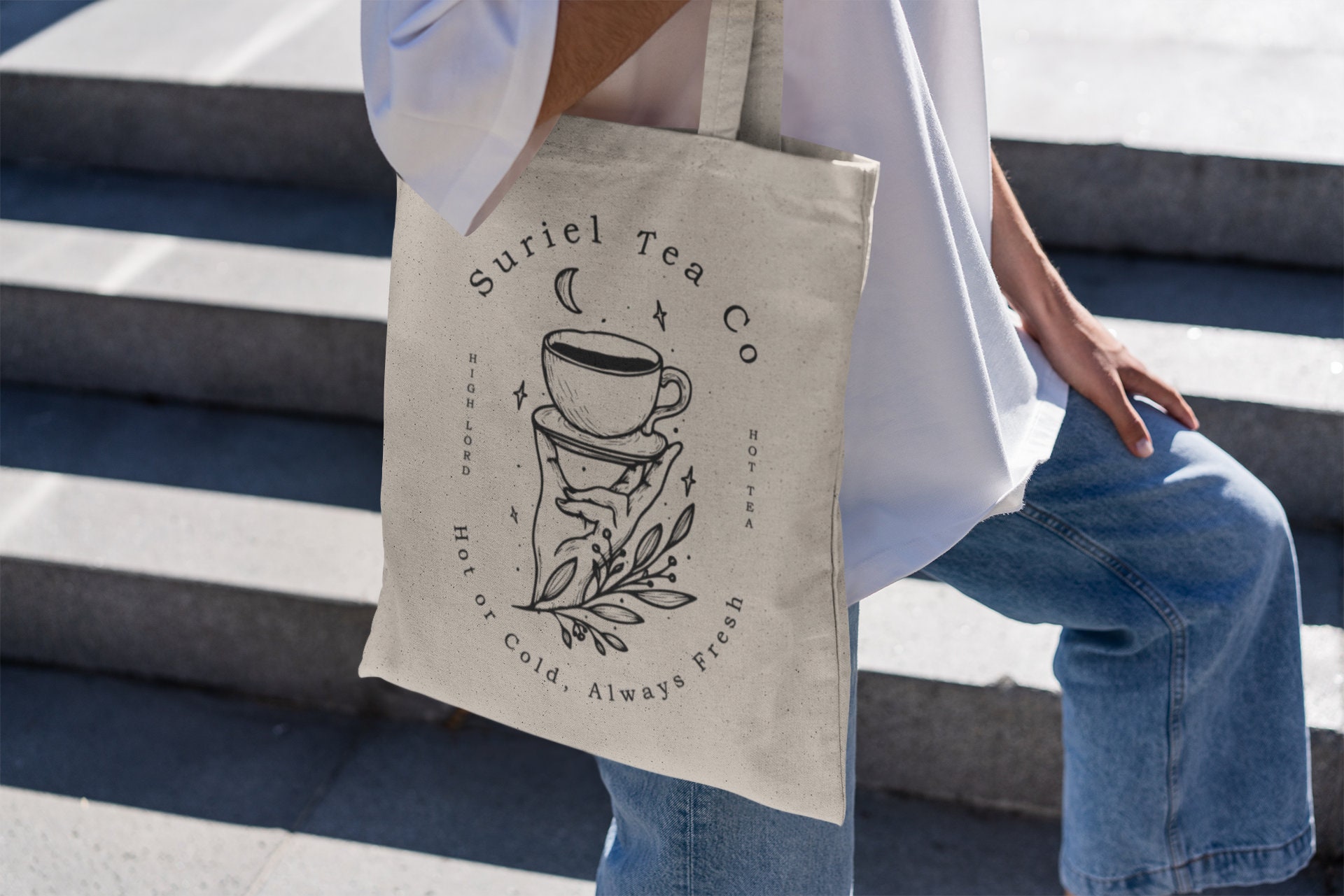 ACOTAR Suriel Tote Bag, A Court Of Thorns And Roses, Velaris City Of  Starting, Crescent City, Rhysand, Bookish Totebag, To The Stars, FBAA -  Etsy México