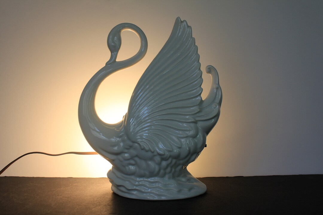 Vintage Ceramic Swan TV Lamp. White Elegant Swan Planter With - Etsy
