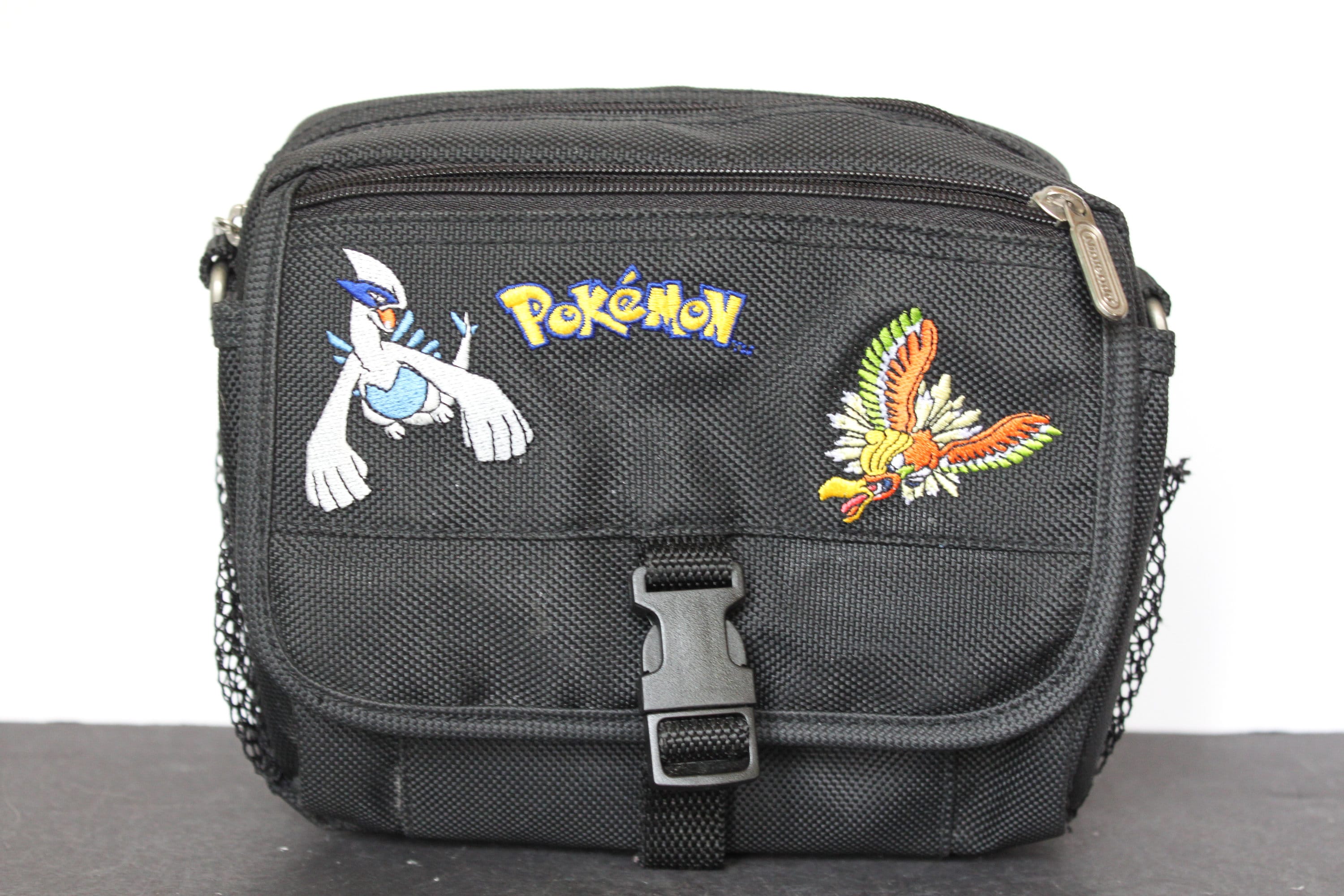 人気新品 Gameboy Pokemon Vintage Carrying Black Lugia, Ho-ohand Bag. バッグ