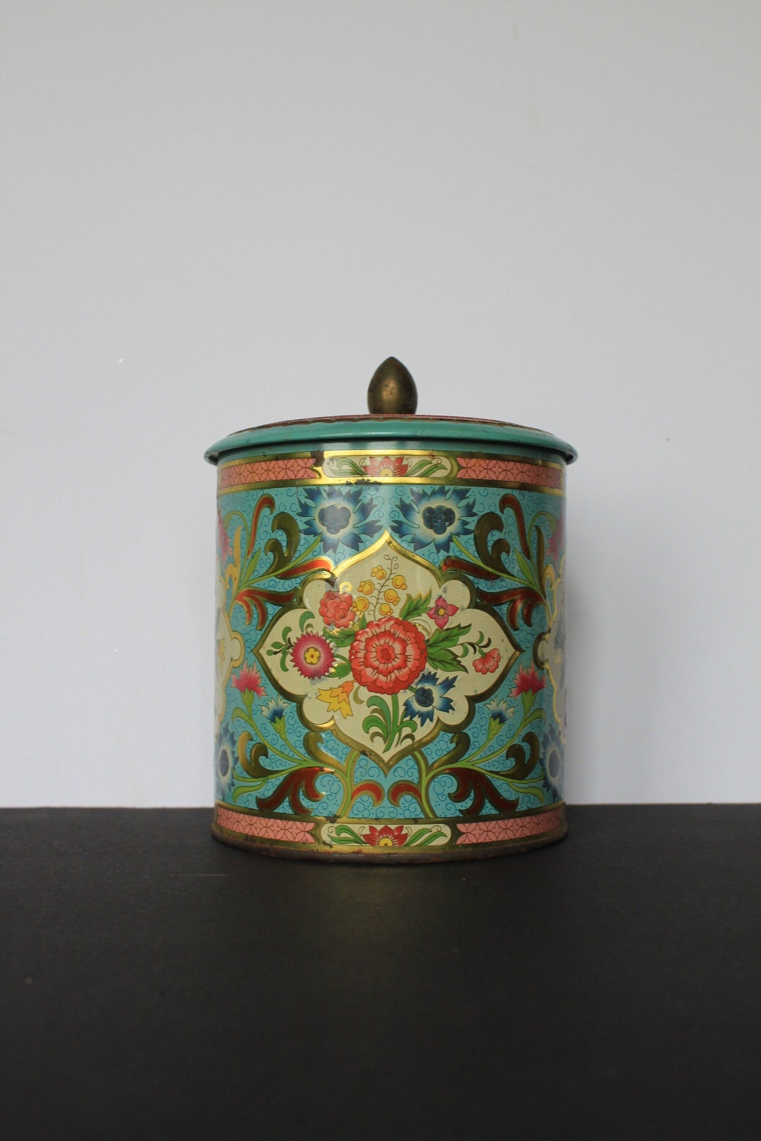 Floral Pastel Tin for Vintage Spring Mantel Decor. Bougie - Etsy