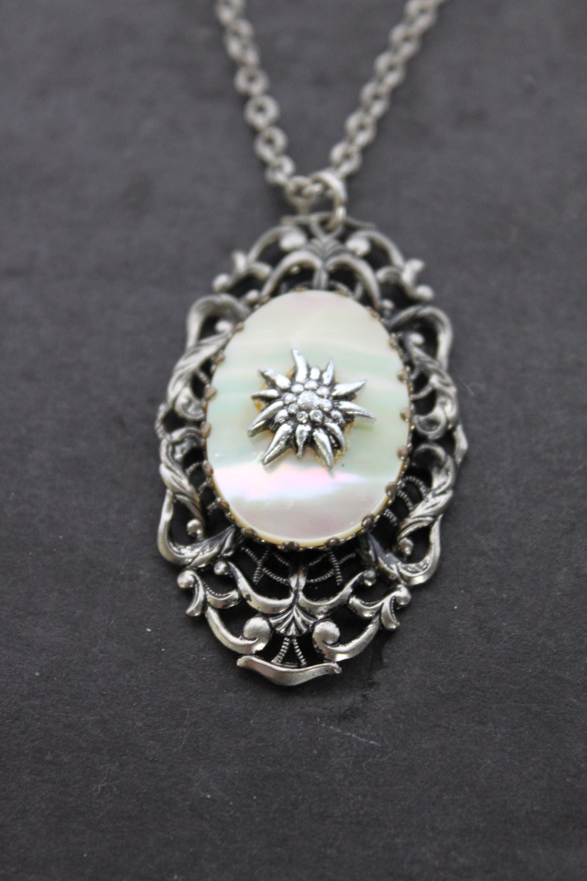 Vintage Edelweiss Necklace - Etsy