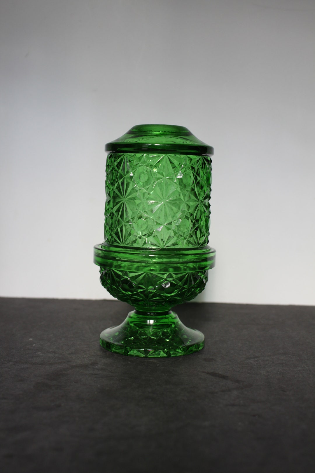 Vintage Mosser Daisy and Button Green Glass Fairy Lamp. Vaseline