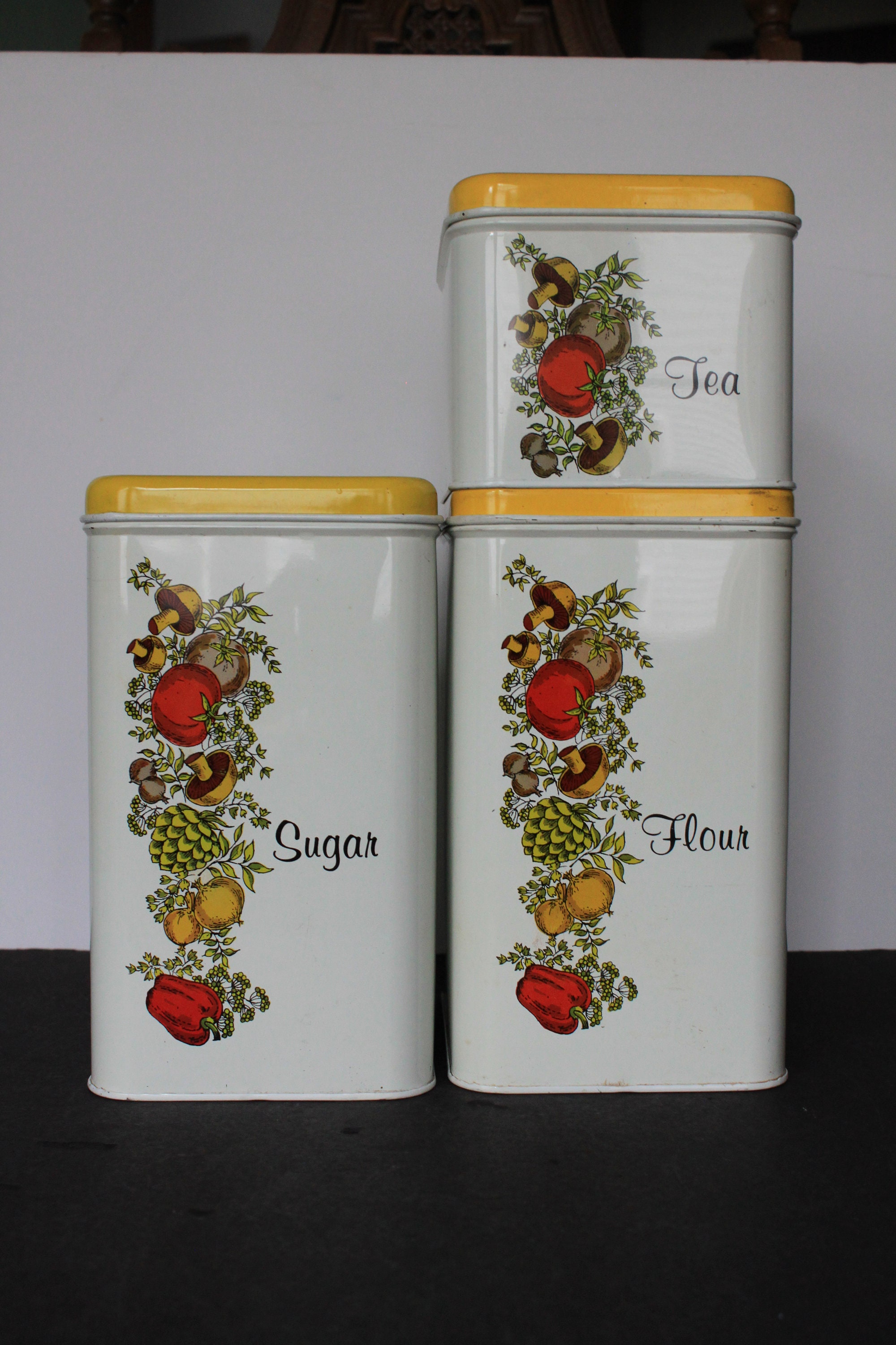 Vintage Cheinco Tin Canister Set. Rustic Vegetables