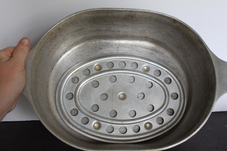 Vintage Large Aluminum Roasting Pan With Insert. Made in Korea ...