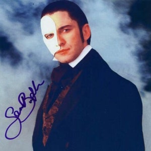 Phantom of the Opera Gerald Butler Autograph Reprint Photo LOOK Signed Autograph