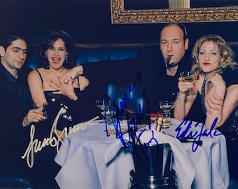 Sopranos James Gandolfini, Edie Falco & Jamie-Lynn Sigler Autograph Reprint Photo  Signed Autograph